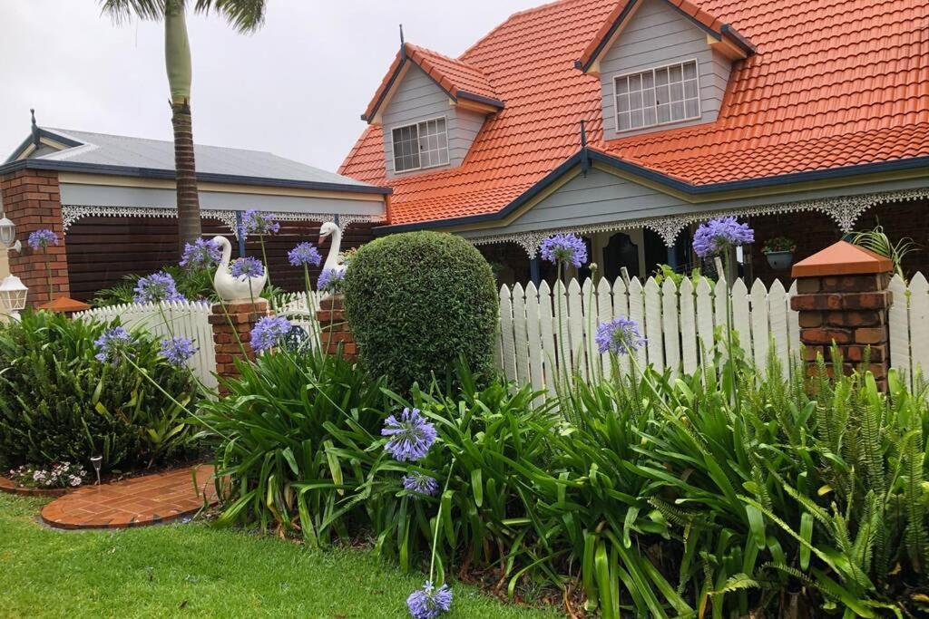 Mountain Living With Ocean Views Villa Mount Tamborine Buitenkant foto
